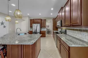 12322 Prairie Valley Ln, Riverview, FL 33579 - Photo 13