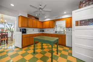 458 Scotland St, Dunedin, FL 34698 - Photo 13