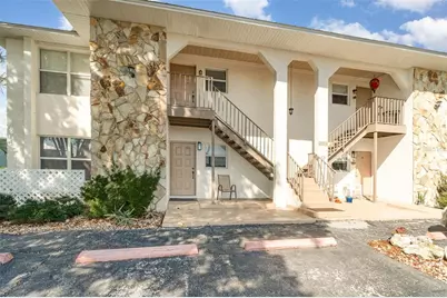 2700 Magdalina Drive #2B, Punta Gorda, FL 33950 - Photo 3