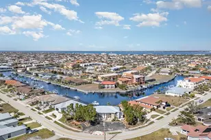 2700 Magdalina Dr, Punta Gorda, FL 33950 - Photo 19