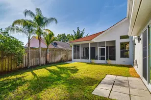 441 Village Dr, Tarpon Springs, FL 34689 - Photo 43