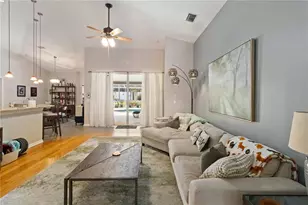 8950 Aberdeen Creek Cir, Riverview, FL 33569 - Photo 9