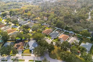 8950 Aberdeen Creek Cir, Riverview, FL 33569 - Photo 41