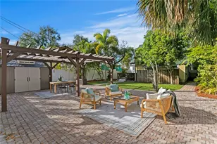 937 5th St N, Saint Petersburg, FL 33701 - Photo 35