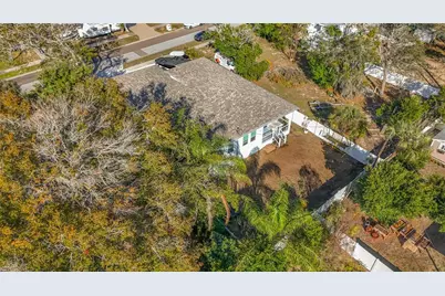 1306 E Lemon Street, Tarpon Springs, FL 34689 - Photo 41