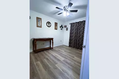 27197 Simona Avenue, Brooksville, FL 34602 - Photo 9