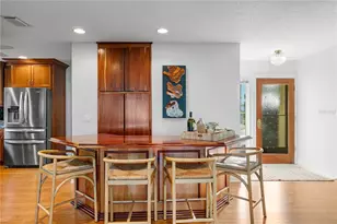 253 Hermosita Dr, Saint Pete Beach, FL 33706 - Photo 9