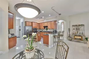 7260 Bucks Ford Dr, Riverview, FL 33578 - Photo 15