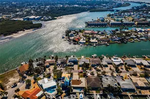 366 La Hacienda Dr, Indian Rocks Beach, FL 33785 - Photo 73