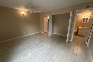 4131 Dolphin Dr, Tampa, FL 33617 - Photo 3