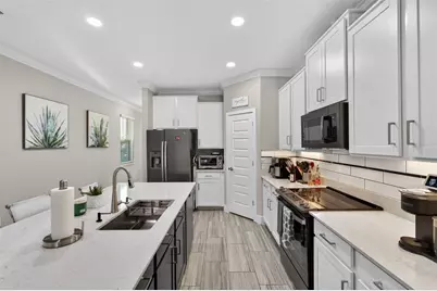 9668 Little Bluestem Drive, Land O Lakes, FL 34637 - Photo 17