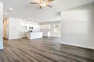 5131 S San Mateo Dr, North Port, FL 34288 - Photo 19