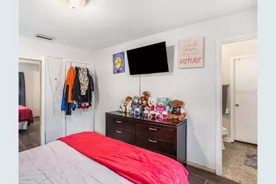 6422 Rosewood Drive, Tampa, FL 33615 - Photo 11