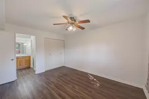 1373 Mission Hills Blvd, Clearwater, FL 33759 - Photo 13