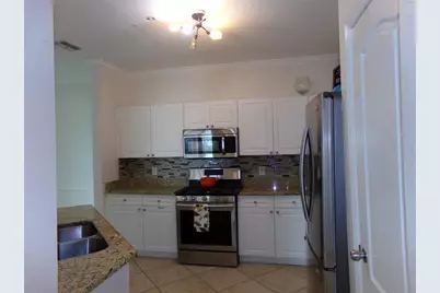 2713 Via Murano #239, Clearwater, FL 33764 - Photo 13