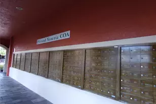 2713 Via Murano, Clearwater, FL 33764 - Photo 19