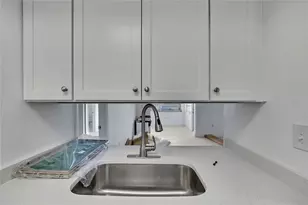 5242 Opal Ln, New Port Richey, FL 34652 - Photo 5