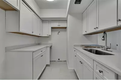 5242 Opal Lane #106, New Port Richey, FL 34652 - Photo 3