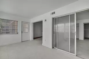 5242 Opal Ln, New Port Richey, FL 34652 - Photo 15