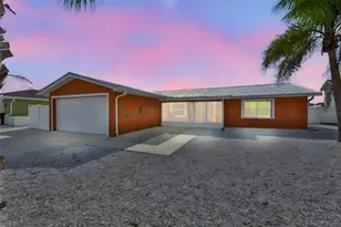 1018 Silver Palm Way, Apollo Beach, FL 33572 - Photo 5