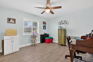 2811 Rampart Cir, Clearwater, FL 33761 - Photo 17