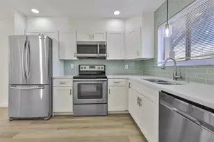 1620 58th Ave S, Saint Petersburg, FL 33712 - Photo 7