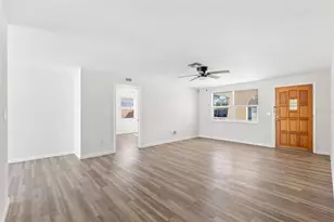 11967 106th Ct, Largo, FL 33778 - Photo 3