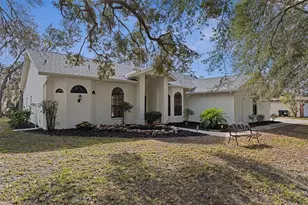 2214 Meadow Lark Rd, Spring Hill, FL 34608 - Photo 7