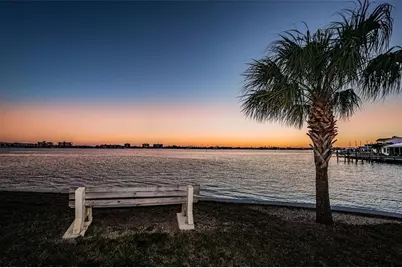 4725 Cove Circle #808, Saint Petersburg, FL 33708 - Photo 43