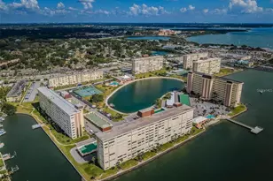 4725 Cove Cir, Saint Petersburg, FL 33708 - Photo 35