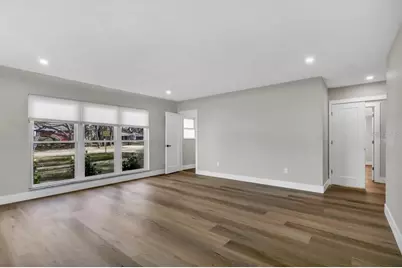 525 Lamara Way NE, Saint Petersburg, FL 33704 - Photo 21