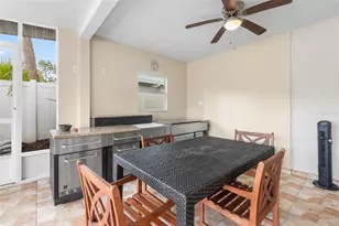 907 W Columbus Dr, Tampa, FL 33602 - Photo 43