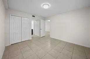 3800 34th Ave S, Saint Petersburg, FL 33711 - Photo 11