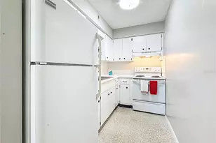250 Rosery Rd NW, Largo, FL 33770 - Photo 9
