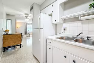 250 Rosery Rd NW, Largo, FL 33770 - Photo 11