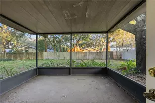 2740 E Dellwood Dr, Eustis, FL 32726 - Photo 23