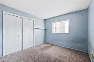 2740 E Dellwood Dr, Eustis, FL 32726 - Photo 15