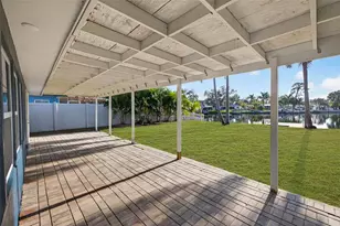 4790 Venetian Blvd NE, Saint Petersburg, FL 33703 - Photo 33