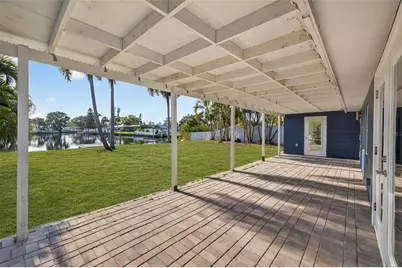 4790 Venetian Boulevard NE, Saint Petersburg, FL 33703 - Photo 31