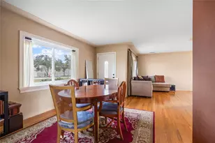 1740 54th Ave N, Saint Petersburg, FL 33714 - Photo 9