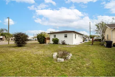 1740 54th Avenue N, Saint Petersburg, FL 33714 - Photo 25