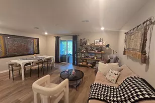 2738 Idyll Lks Cir, Plant City, FL 33566 - Photo 3