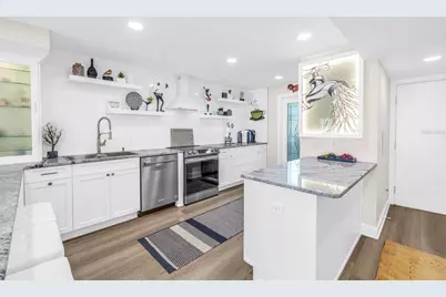 15462 Gulf Boulevard #1006, Madeira Beach, FL 33708 - Photo 7