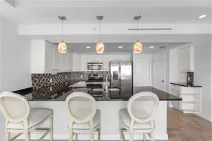 223 Island Way, Clearwater Beach, FL 33767 - Photo 9