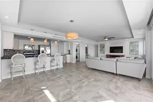 223 Island Way, Clearwater Beach, FL 33767 - Photo 21