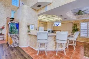 2829 Seabreeze Dr S, Gulfport, FL 33707 - Photo 21