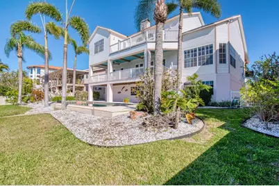 2829 Seabreeze Drive S, Gulfport, FL 33707 - Photo 53