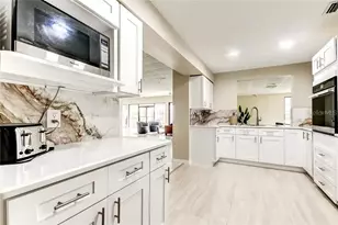 2333 Feather Sound Dr, Clearwater, FL 33762 - Photo 19