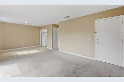 13832 Orange Sunset Drive #201, Tampa, FL 33618 - Photo 15