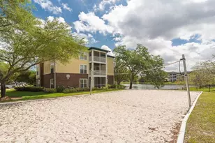 4211 Chatham Oak Ct, Tampa, FL 33624 - Photo 19